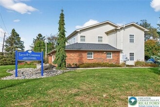 6614 Ruppsville Rd, Allentown, PA à vendre Photo du bâtiment- Image 2 de 14