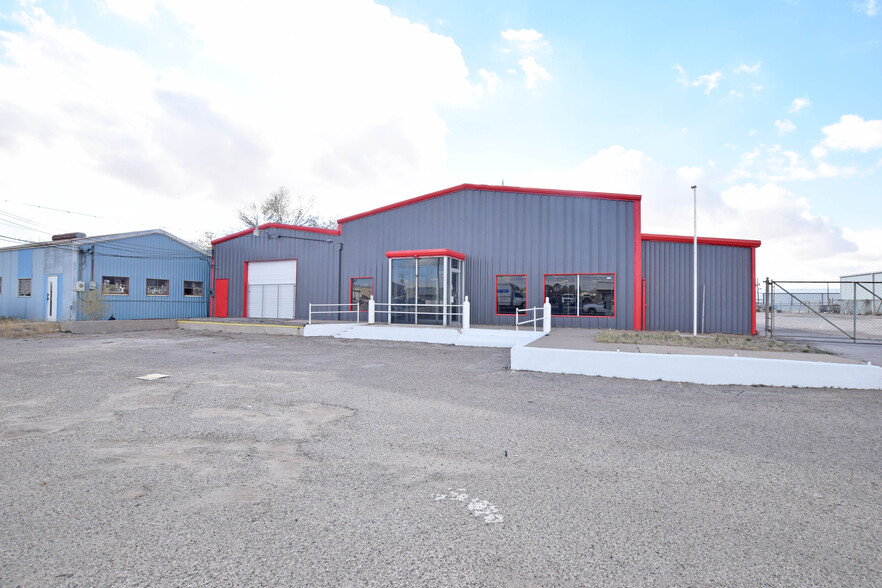 3813 N County Rd W, Odessa, TX for lease - Building Photo - Image 1 of 13