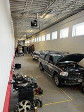 323 Edwin St, Winnipeg, MB à louer Photo intérieure- Image 2 de 5