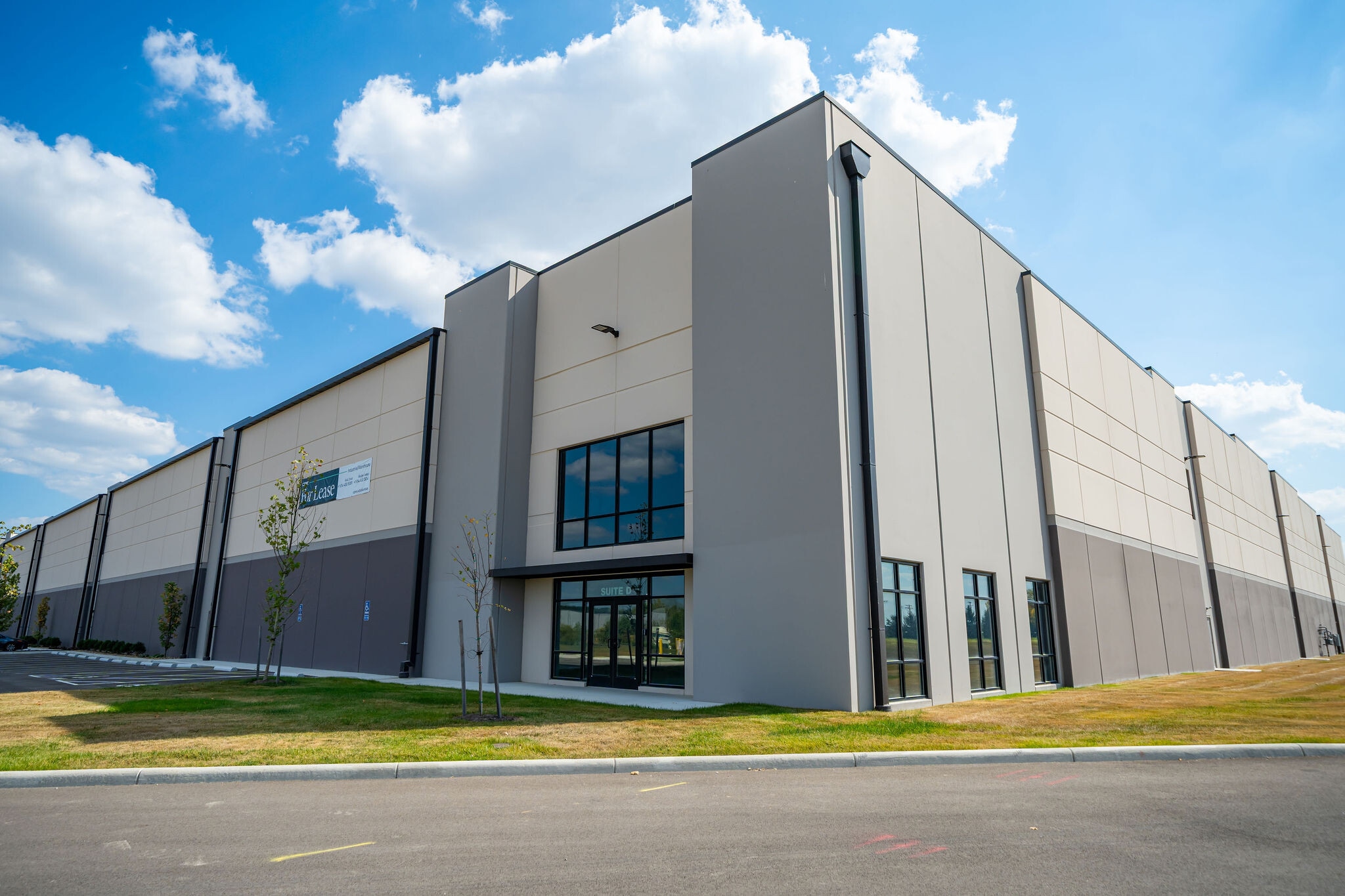 2039 Pittsburgh Dr, Delaware, OH for lease Building Photo- Image 1 of 11