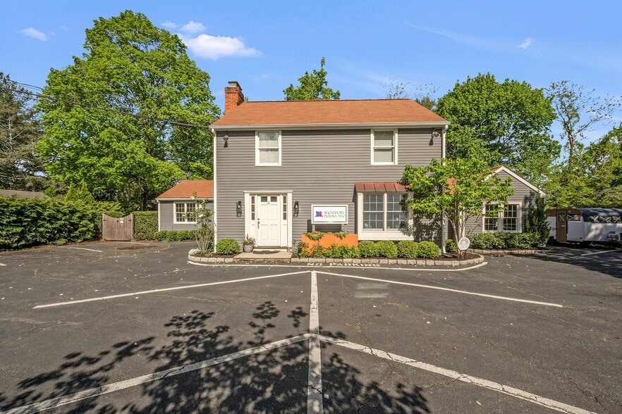 4 Whitney Street Ext, Westport, CT for sale - Building Photo - Image 1 of 25