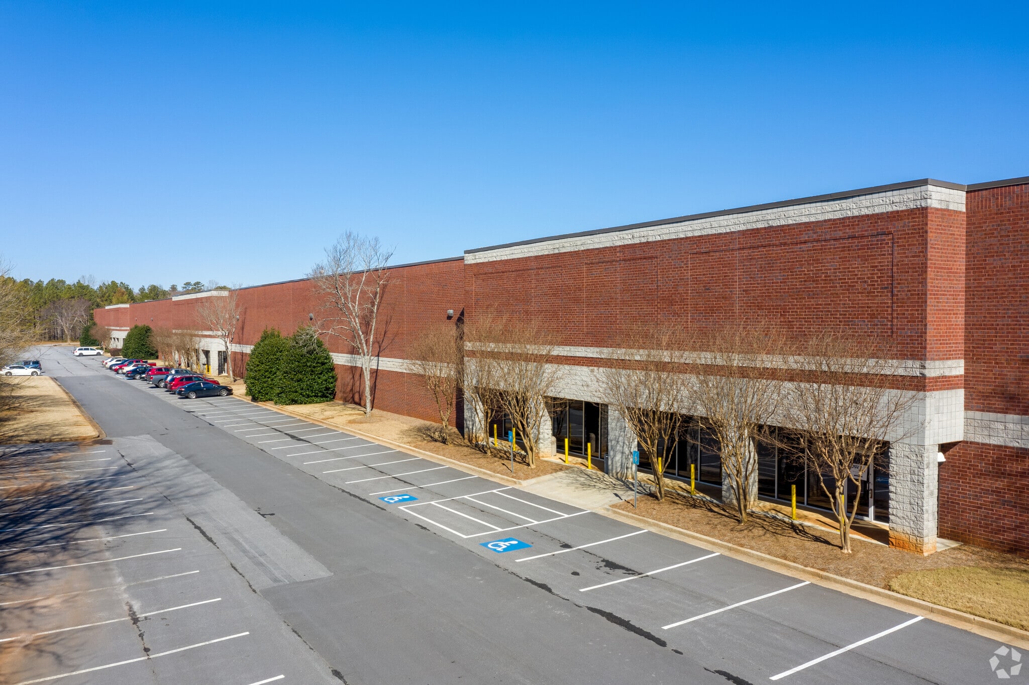 665 Raco Dr, Lawrenceville, GA for lease Primary Photo- Image 1 of 6