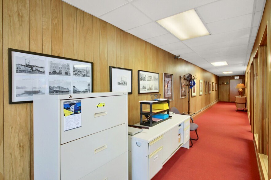 202 N Main St, Taylor, TX à vendre - Photo intérieure - Image 3 de 31