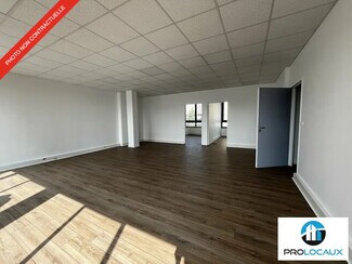 Plus de détails pour Bureau à louer