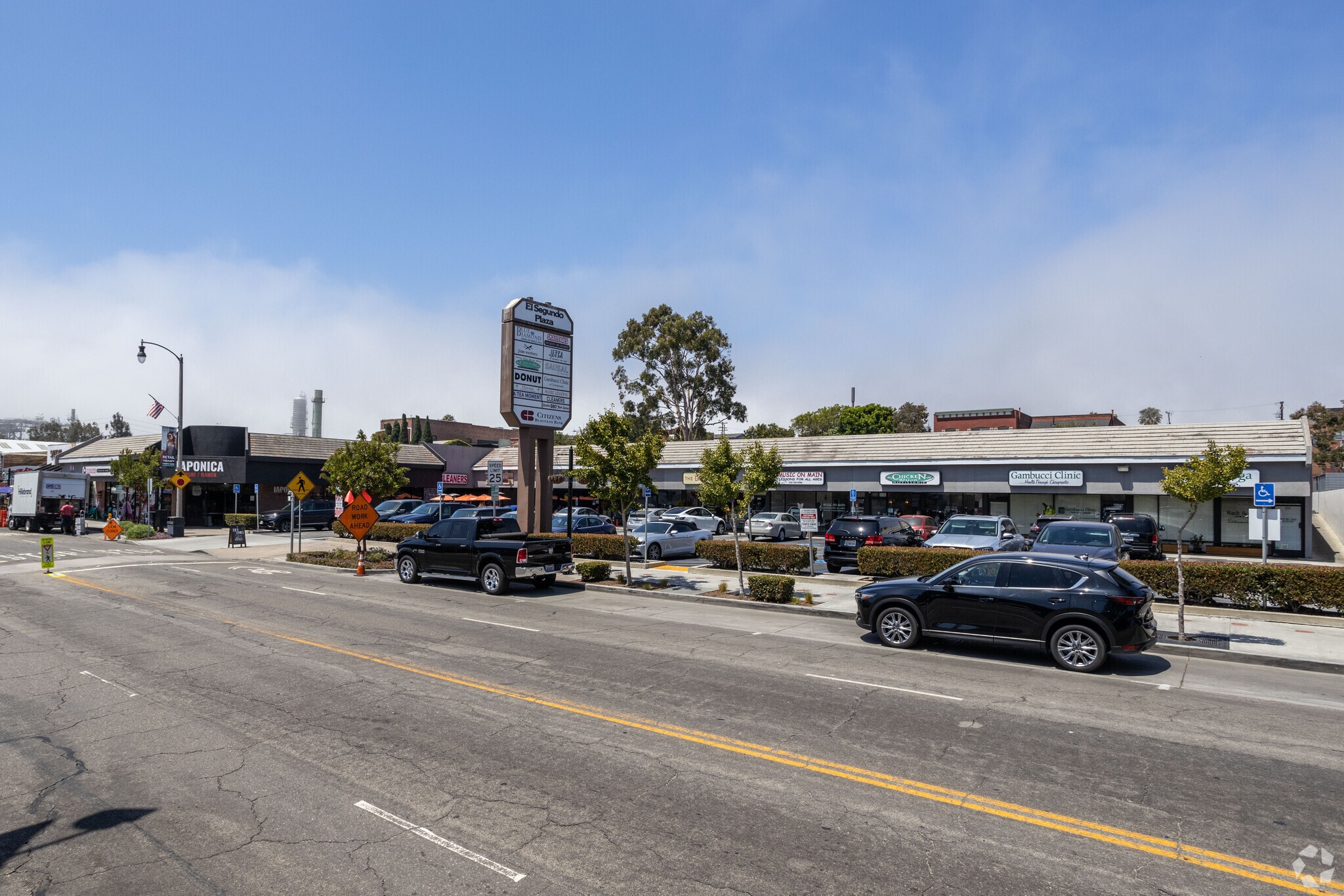 215-275 Main St, El Segundo, CA for lease Primary Photo- Image 1 of 2