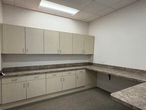 2209 Abbott Martin Rd, Nashville, TN for lease Interior Photo- Image 2 of 13