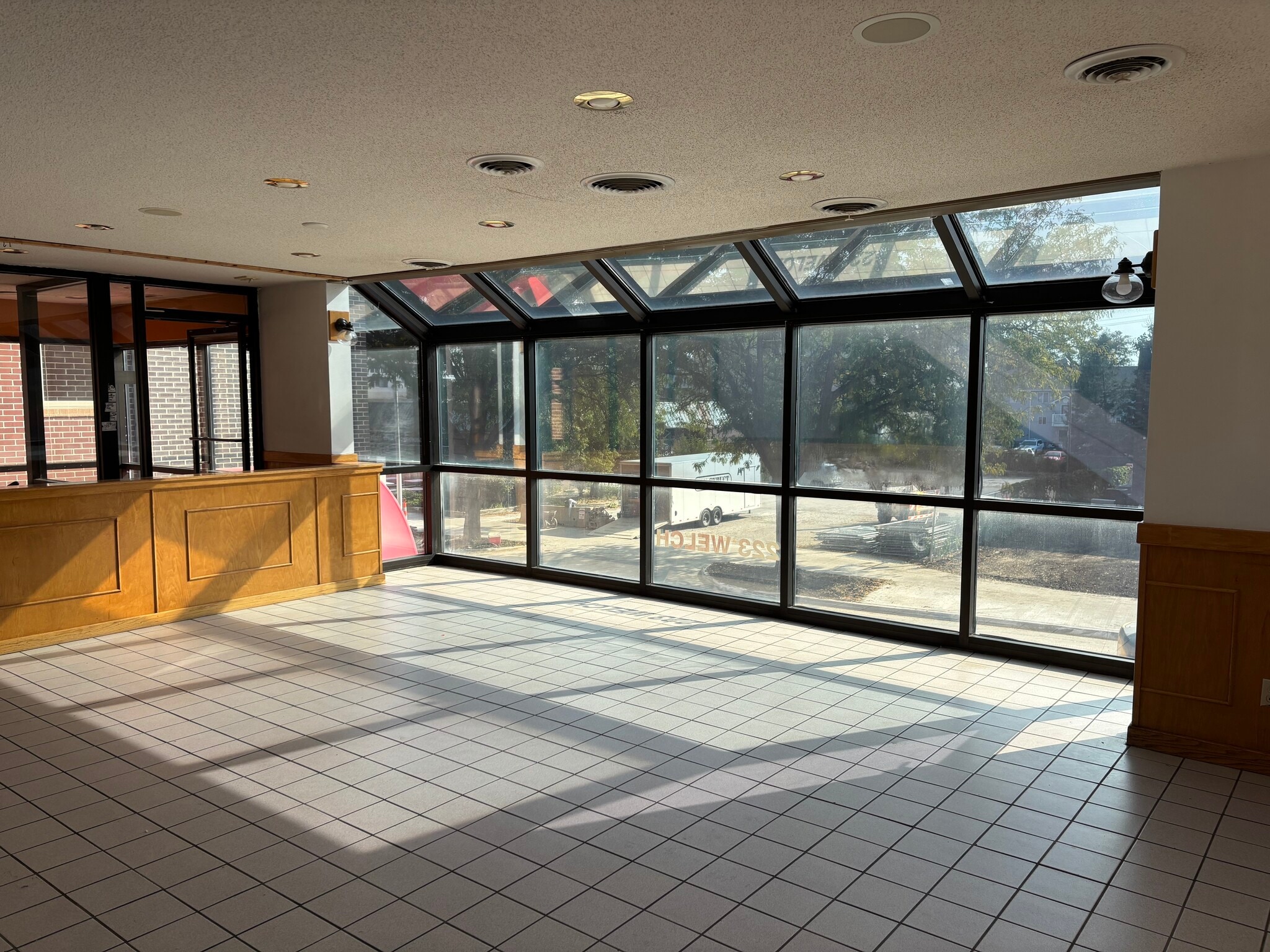 223 Welch Ave, Ames, IA for lease Interior Photo- Image 1 of 7