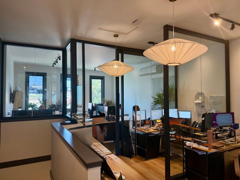 639 Pembroke St, Victoria, BC à vendre - Photo intérieure - Image 3 de 5