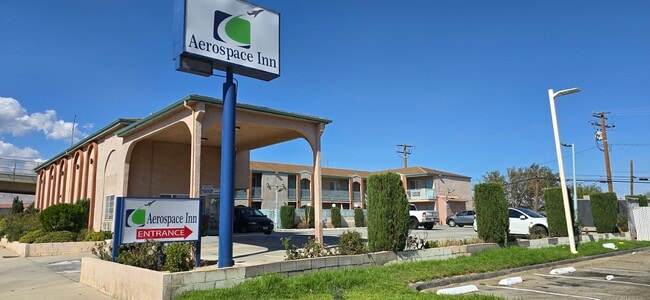 More details for 16352 Sierra Hwy, Mojave, CA - Hospitality for Sale