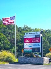 802 Macarthur Blvd, Pocasset, MA for lease Interior Photo- Image 1 of 6