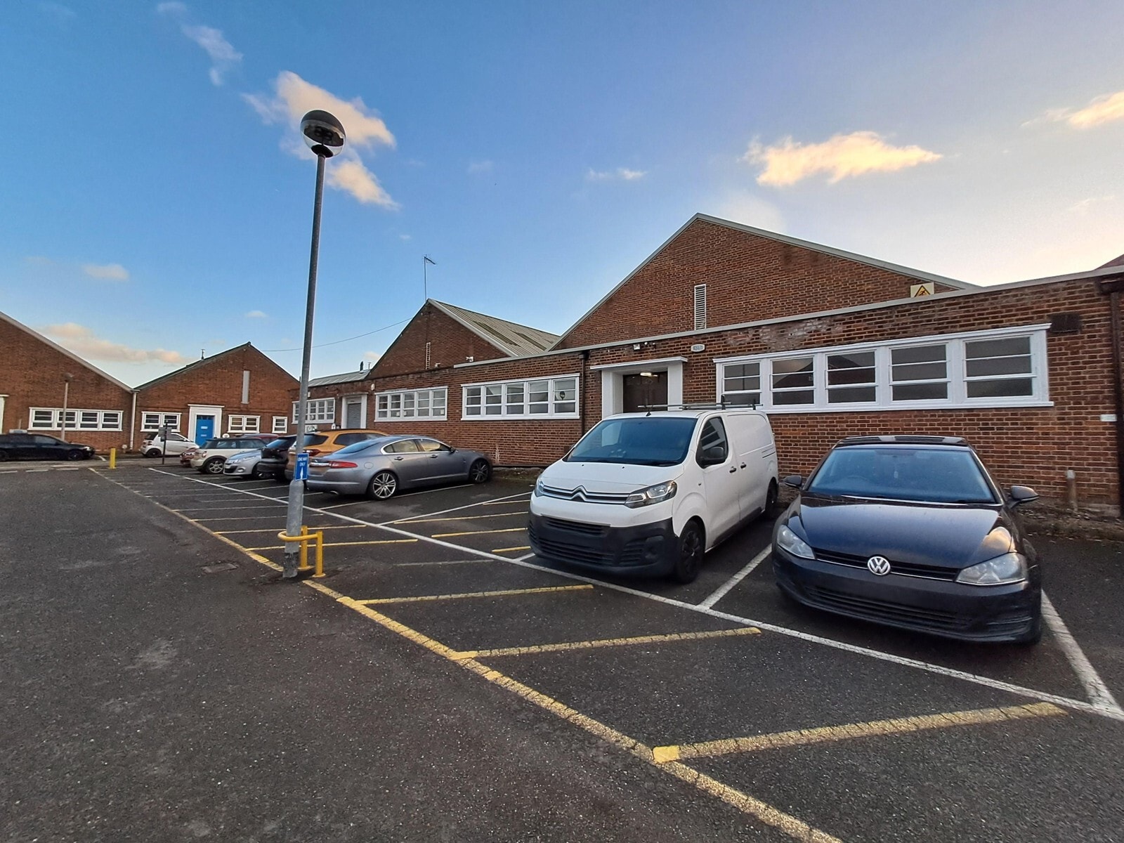 Tewin Rd, Welwyn Garden City for lease Building Photo- Image 1 of 3