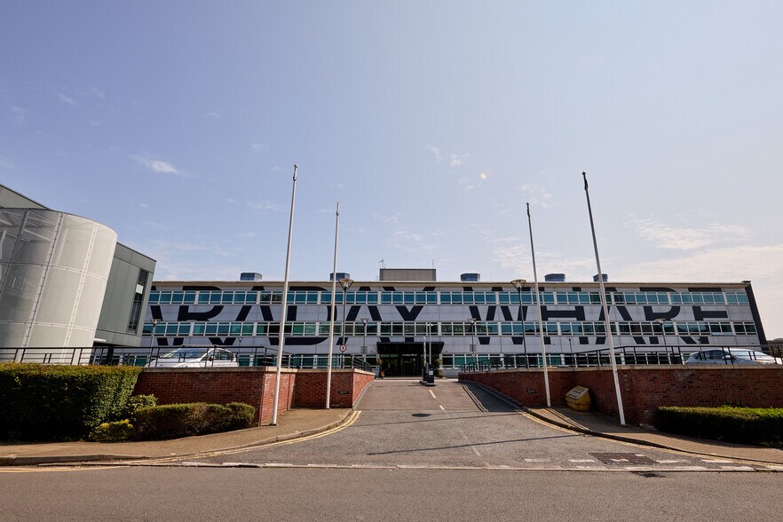 Holt St, Birmingham à louer - Photo du bâtiment - Image 2 de 19