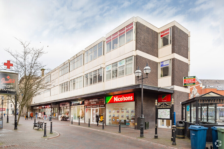 1-7 Market St, Stafford à louer - Photo principale - Image 1 de 3