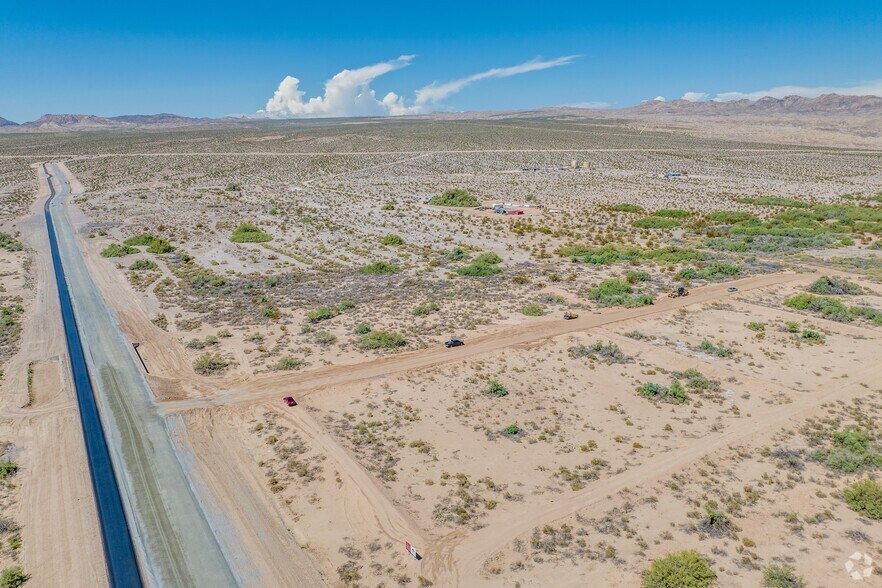 Laughlin Parkway, Laughlin, NV à vendre - Aérien - Image 3 de 13