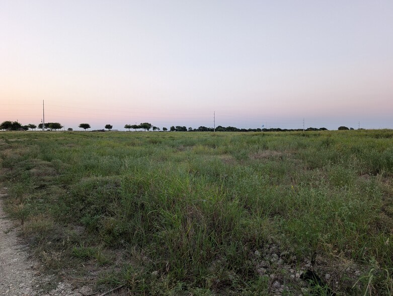 681 US-77, Hillsboro, TX for sale - Primary Photo - Image 1 of 5