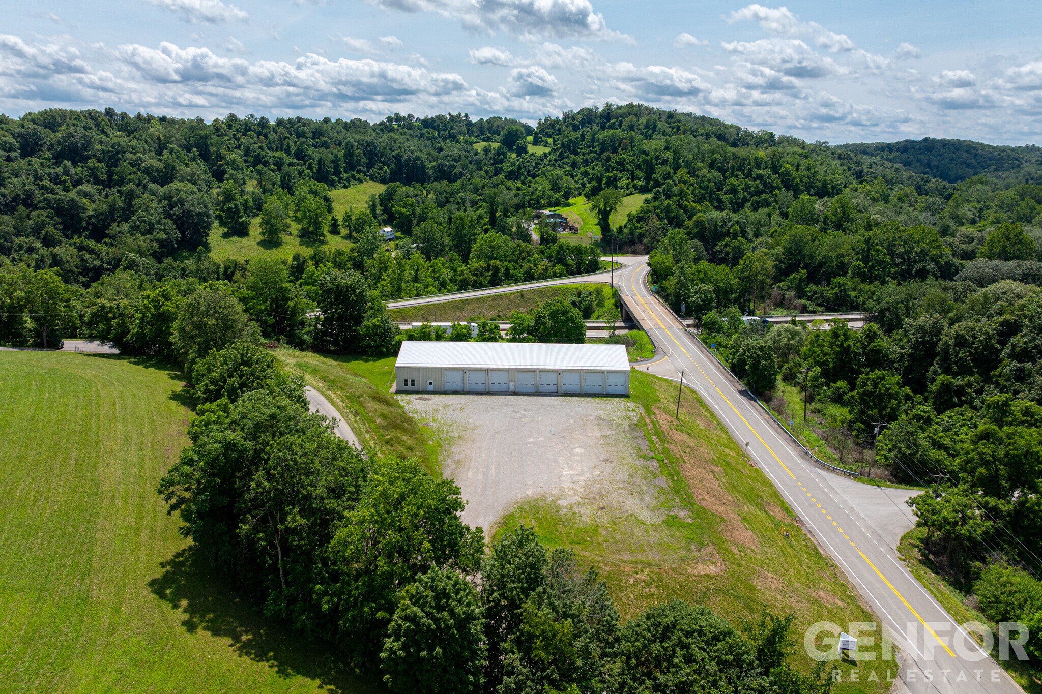 118 Twin Bridges Rd, Charleroi, PA à vendre Aérien- Image 1 de 1