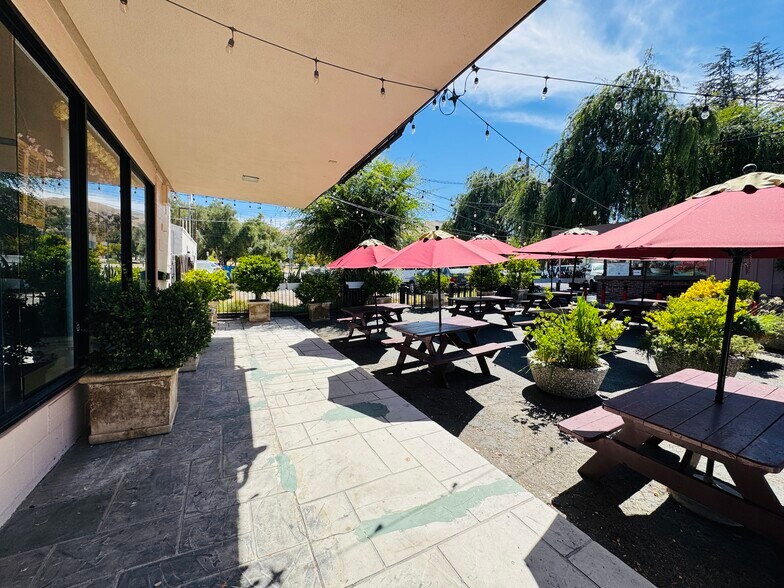 115 Anza St, Fremont, CA à louer - Photo intérieure - Image 2 de 7