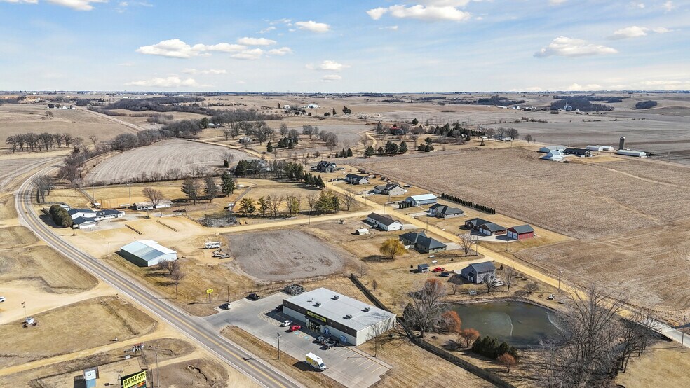 401 E White St, Preston, IA à vendre - Photo du bâtiment - Image 3 de 15