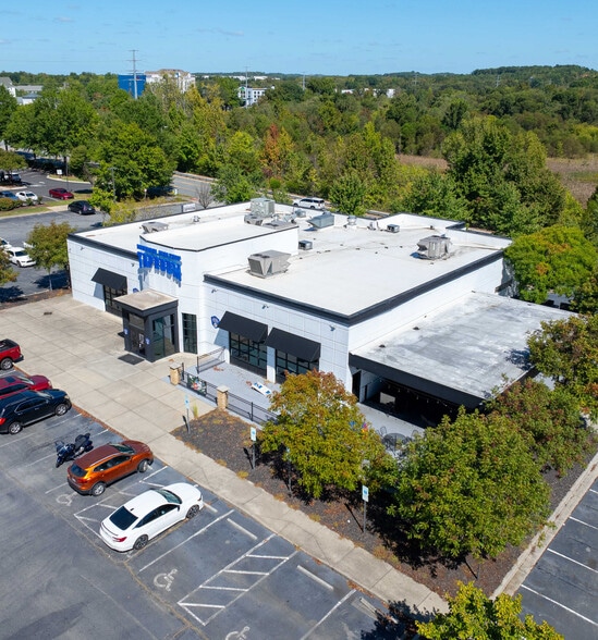 7731 Gateway Ln NW, Concord, NC à vendre - Photo du bâtiment - Image 3 de 5