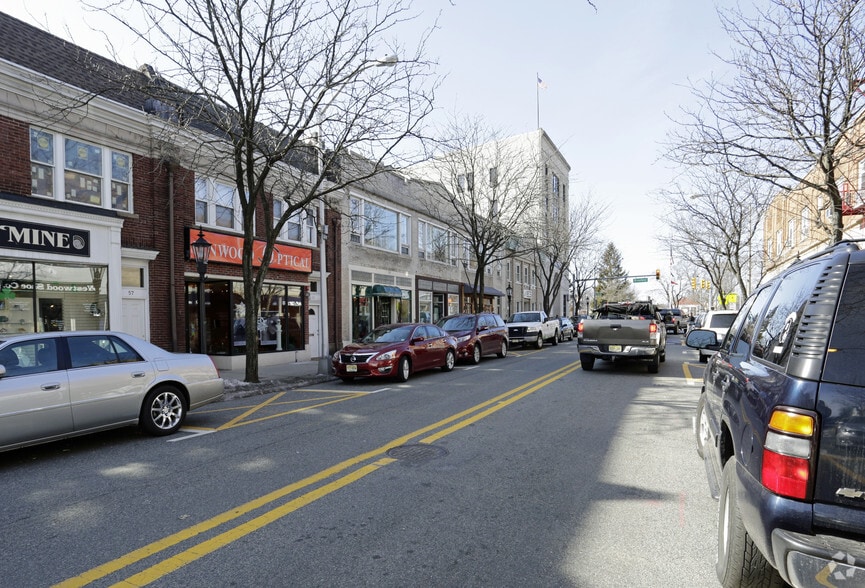146 Westwood Ave, Westwood, NJ for lease - Building Photo - Image 2 of 32