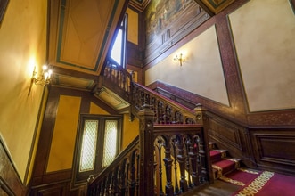 22 Rue De Téhéran, Paris for lease Interior Photo- Image 1 of 9