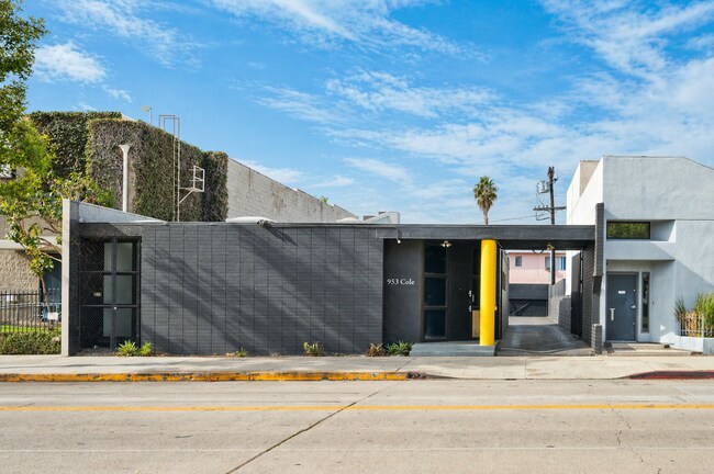 More details for 953 N Cole Ave, Los Angeles, CA - Office for Lease