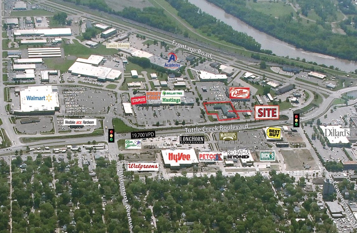 Tuttle Creek & Bluemont Blvd, Manhattan, KS for sale Primary Photo- Image 1 of 2