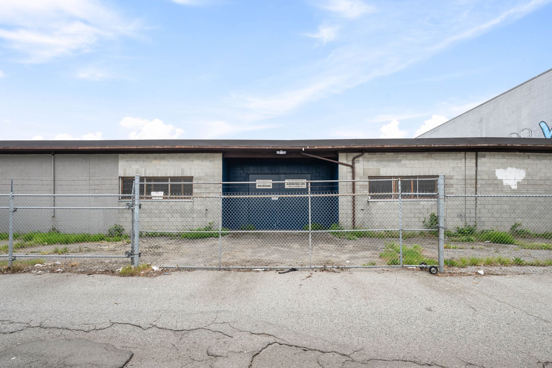 8242 Ontario St, Vancouver, BC for sale Primary Photo- Image 1 of 13