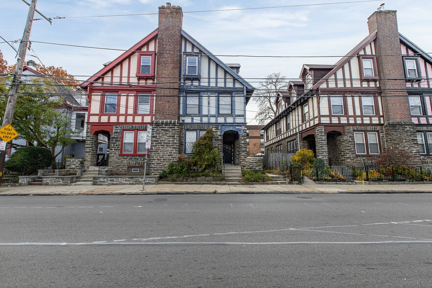 5506 Greene St, Philadelphia, PA à vendre - Photo du bâtiment - Image 2 de 17