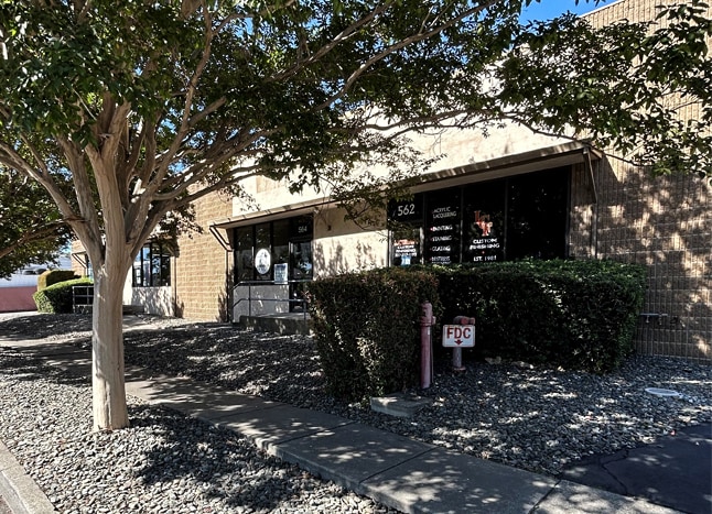 562-568 Northbay Dr, Napa, CA for lease Primary Photo- Image 1 of 7
