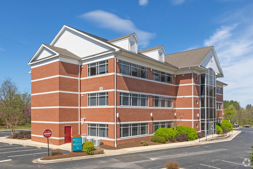 8638 Veterans Hwy, Millersville, MD for lease - Building Photo - Image 2 of 15