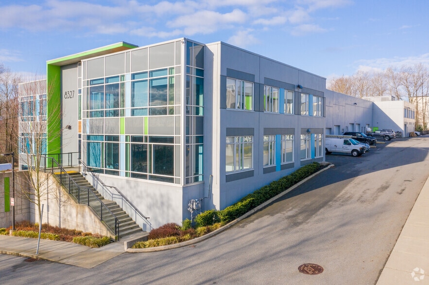 8327 Eastlake Dr, Burnaby, BC for lease - Building Photo - Image 2 of 7