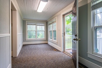 3562 Spangenberg Ave, Clemmons, NC for lease Interior Photo- Image 1 of 34