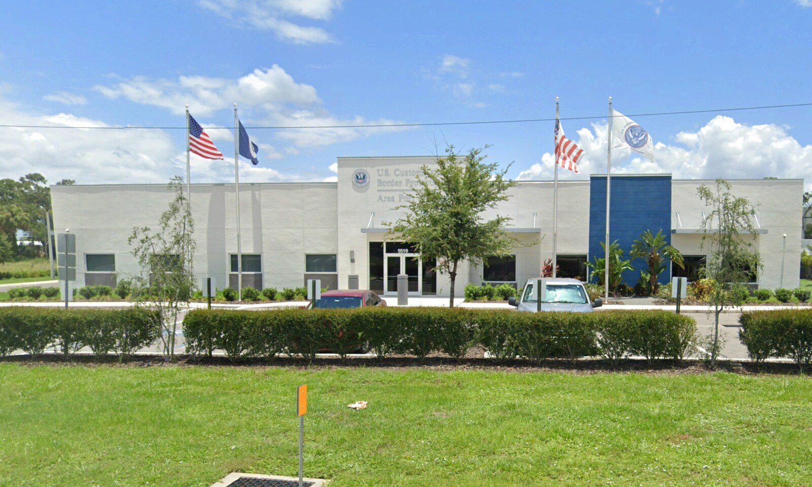 5519-5525 W Hillsborough Ave, Tampa, FL à vendre Photo du bâtiment- Image 1 de 5