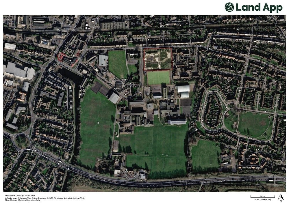 Land at Kingsham Rd, Chichester à vendre Aérien- Image 1 de 3