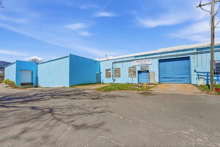 53 Batavia St, Springfield, MA à vendre - Photo du bâtiment - Image 2 de 35