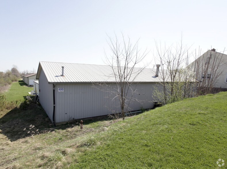 400 S Ewing St, Lancaster, OH for sale - Building Photo - Image 2 of 4