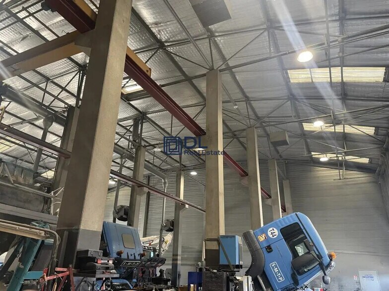 Industrial in Garges-lès-Gonesse for lease - Interior Photo - Image 2 of 7