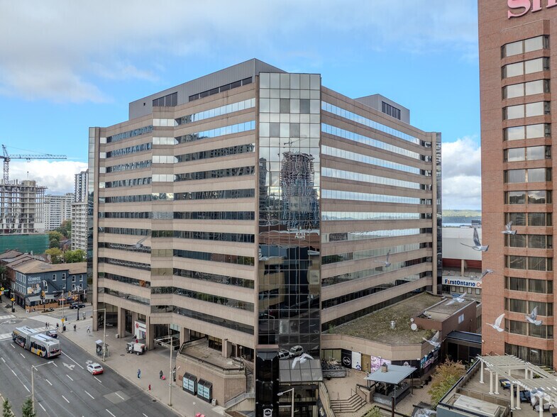 120 King St W, Hamilton, ON à vendre - Photo principale - Image 1 de 1
