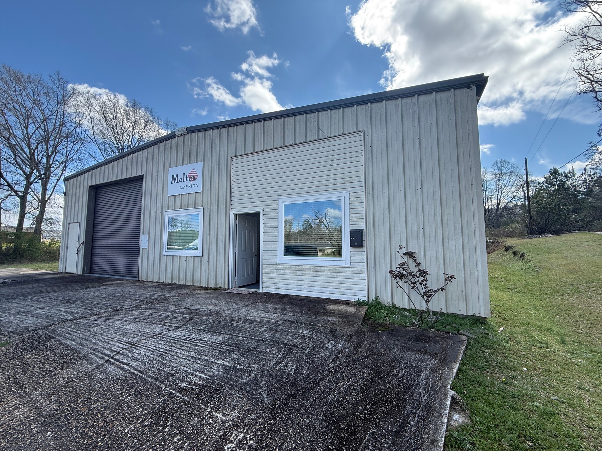 9 Duffey Dr, Lagrange, GA for lease Building Photo- Image 1 of 4