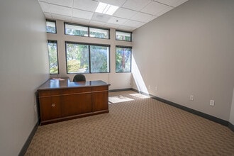 25101 The Old Rd, Stevenson Ranch, CA for lease Interior Photo- Image 1 of 1