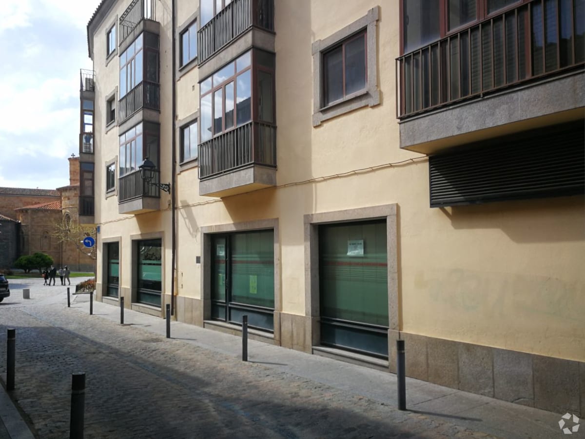 Office in Ávila, Ávila for lease Interior Photo- Image 1 of 6