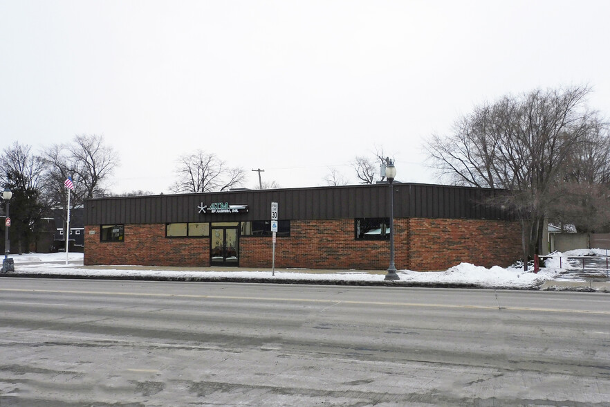 24911 John R Rd, Hazel Park, MI for lease - Building Photo - Image 2 of 2