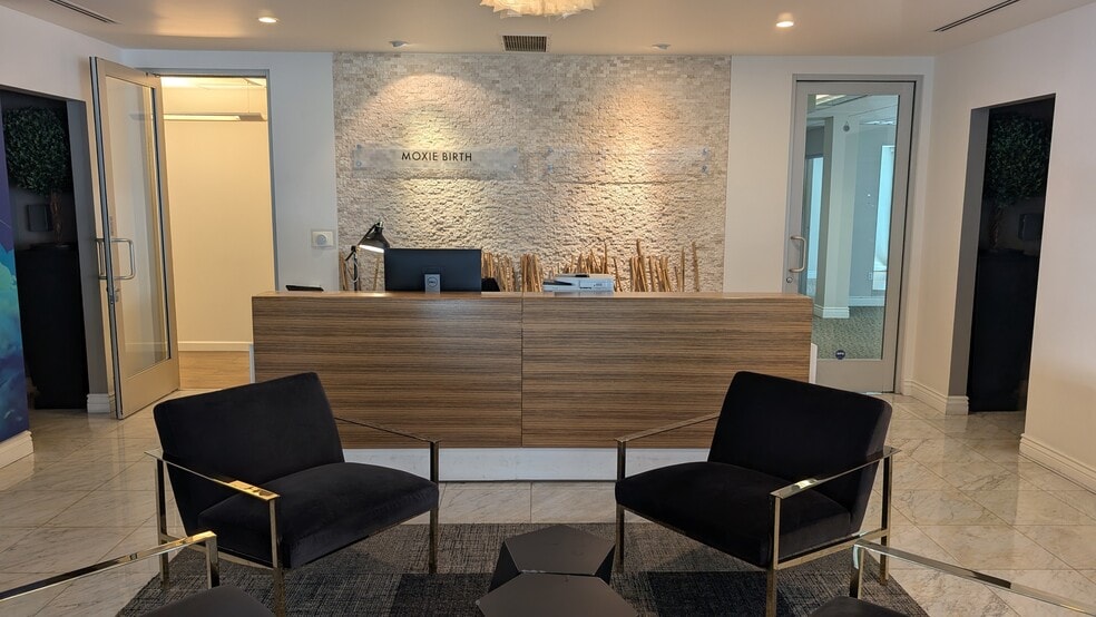 1416 El Centro St, South Pasadena, CA for lease - Building Photo - Image 2 of 15