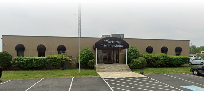 Plus de détails pour 420 Hudgins Rd, Fredericksburg, VA - Bureau à louer