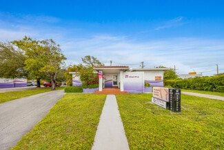 Plus de détails pour 21 W 49th St, Hialeah, FL - Bureau à louer