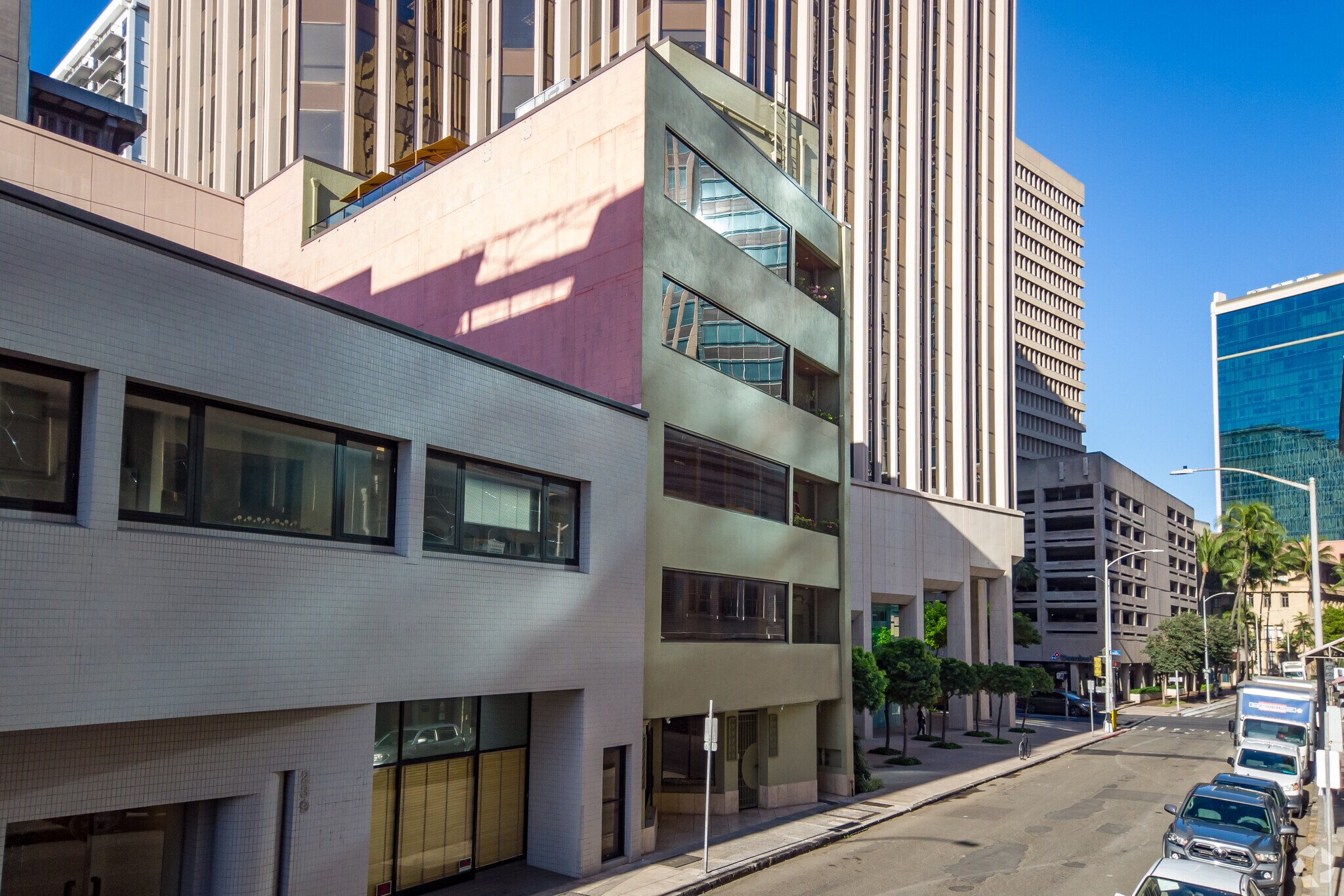 233 Merchant St, Honolulu, HI à vendre Photo du bâtiment- Image 1 de 4