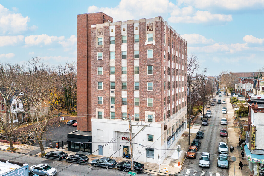 1700 W Tioga St, Philadelphia, PA for lease - Building Photo - Image 2 of 25