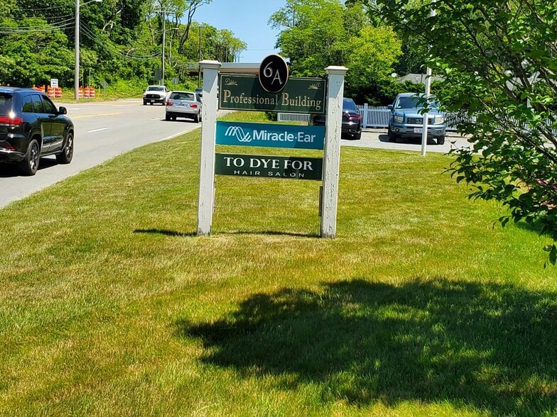 8 Nells Way, Orleans, MA à louer - Photo du bâtiment - Image 3 de 21
