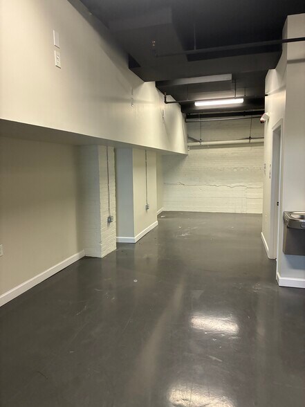 201 Waters Pl, Culpeper, VA for lease - Building Photo - Image 3 of 6